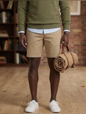 J.Crew Men’s 9" Chino Shorts Tan Khaki Size 36 BE052 Excellent